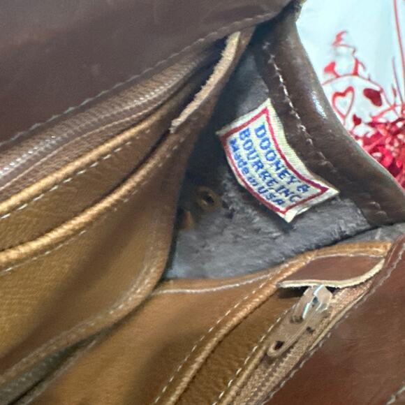 Vintage Dooney and Bourke Black and Brown Crossbody - Picture 6 of 11